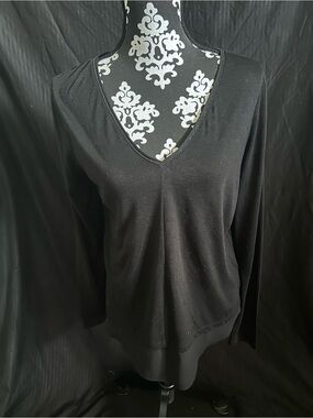 White House Black Market Black V-Neck Long Sleeve Top
